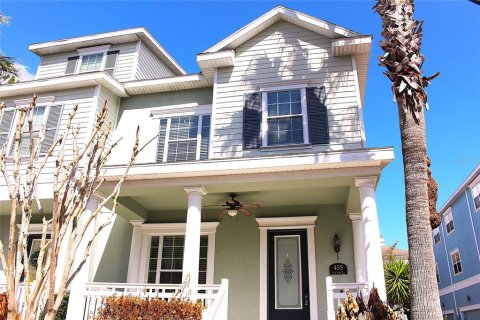 Townhouse in Winter Springs, Florida 2 bedrooms, 100.8 sq.m. № 2098728 - photo 2