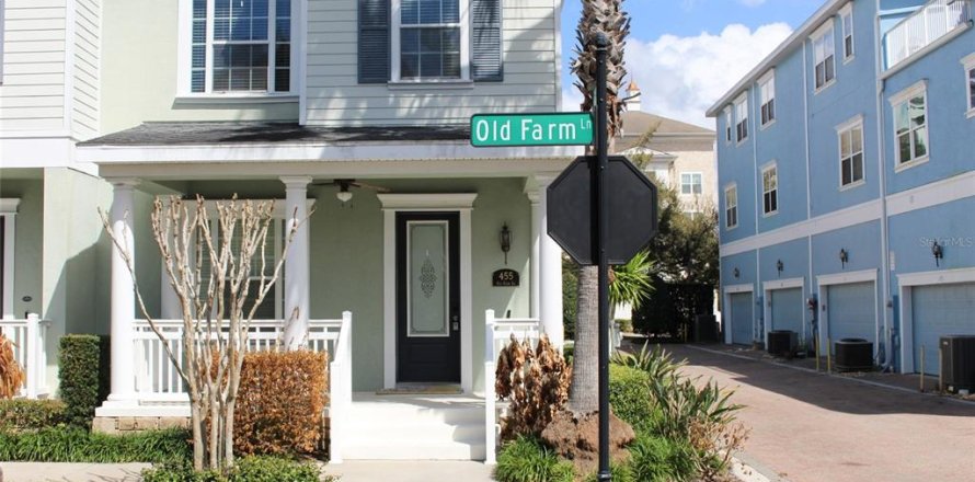 Townhouse in Winter Springs, Florida 2 bedrooms, 100.8 sq.m. № 2098728