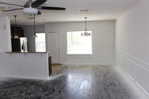 Townhouse in Winter Springs, Florida 2 bedrooms, 100.8 sq.m. № 2098728 - photo 11