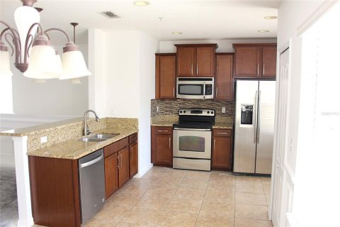 Townhouse in Winter Springs, Florida 2 bedrooms, 100.8 sq.m. № 2098728 - photo 15