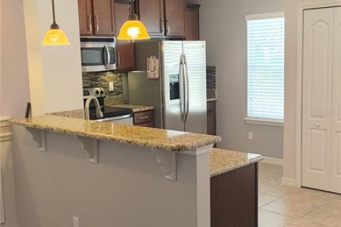 Townhouse in Winter Springs, Florida 2 bedrooms, 100.8 sq.m. № 2098728 - photo 27