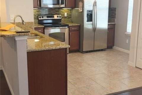 Townhouse in Winter Springs, Florida 2 bedrooms, 100.8 sq.m. № 2098728 - photo 14
