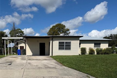 House in Lakeland, Florida 4 bedrooms, 131.74 sq.m. № 2378041