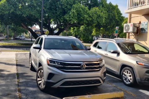 Condo in Miami, Florida, 1 bedroom  № 1955006 - photo 3