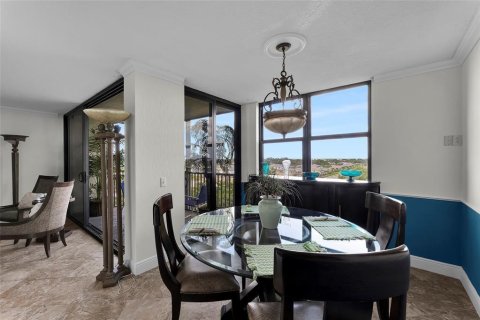Condo in Oakland Park, Florida, 2 bedrooms  № 2372143 - photo 7