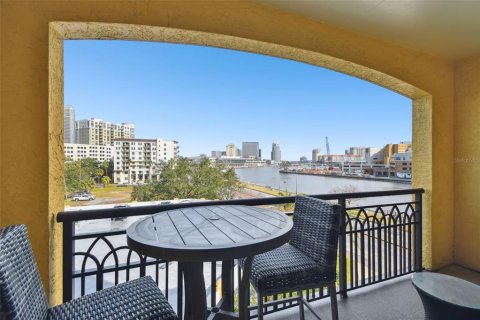 Copropriété à vendre à Tampa, Floride: 1 chambre, 79.25 m2 № 1910843 - photo 18