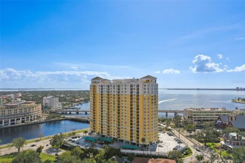 Copropriété à vendre à Tampa, Floride: 1 chambre, 79.25 m2 № 1910843 - photo 2