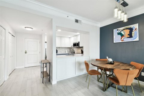 Copropriété à vendre à Tampa, Floride: 1 chambre, 79.25 m2 № 1910843 - photo 9
