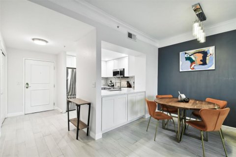 Copropriété à vendre à Tampa, Floride: 1 chambre, 79.25 m2 № 1910843 - photo 7