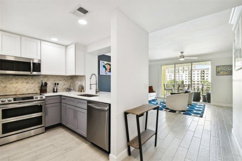 Copropriété à vendre à Tampa, Floride: 1 chambre, 79.25 m2 № 1910843 - photo 12