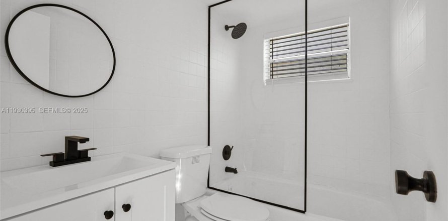 Квартира в Майами, Флорида 1 спальня, 92.9м2 № 1989190