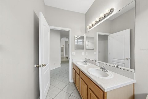 Villa ou maison à vendre à Valrico, Floride: 4 chambres, 241.55 m2 № 2415045 - photo 18