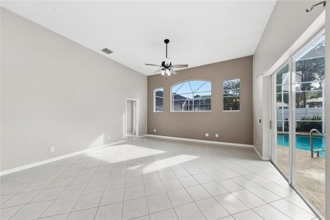 Villa ou maison à vendre à Valrico, Floride: 4 chambres, 241.55 m2 № 2415045 - photo 4