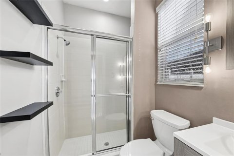 Villa ou maison à vendre à Valrico, Floride: 4 chambres, 241.55 m2 № 2415045 - photo 21
