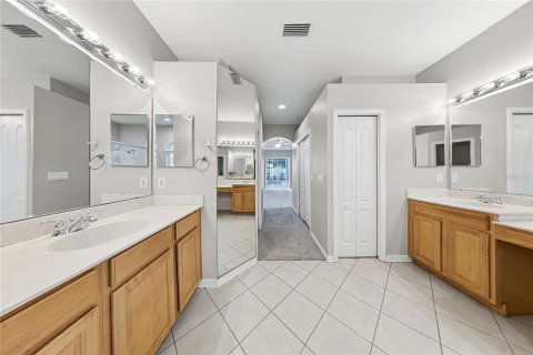 Villa ou maison à vendre à Valrico, Floride: 4 chambres, 241.55 m2 № 2415045 - photo 12