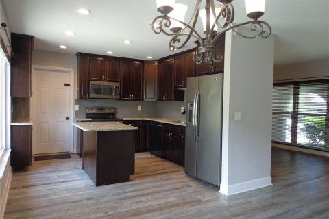 Casa en alquiler en Valrico, Florida, 4 dormitorios, 161.19 m2 № 1914844 - foto 11