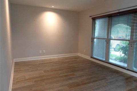 Casa en alquiler en Valrico, Florida, 4 dormitorios, 161.19 m2 № 1914844 - foto 7