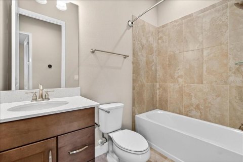 Townhouse in Ormond Beach, Florida 2 bedrooms, 142.05 sq.m. № 1827962 - photo 23