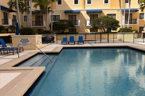 Apartment in Miami, Florida 2 bedrooms, 112.5 sq.m. № 2029522 - photo 26