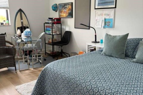 Apartment in Miami, Florida 2 bedrooms, 112.5 sq.m. № 2029522 - photo 9