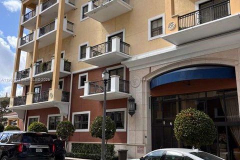 Apartment in Miami, Florida 2 bedrooms, 112.5 sq.m. № 2029522