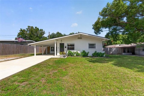 Villa ou maison à vendre à Saint Petersburg, Floride: 2 chambres, 81.94 m2 № 2399037 - photo 2