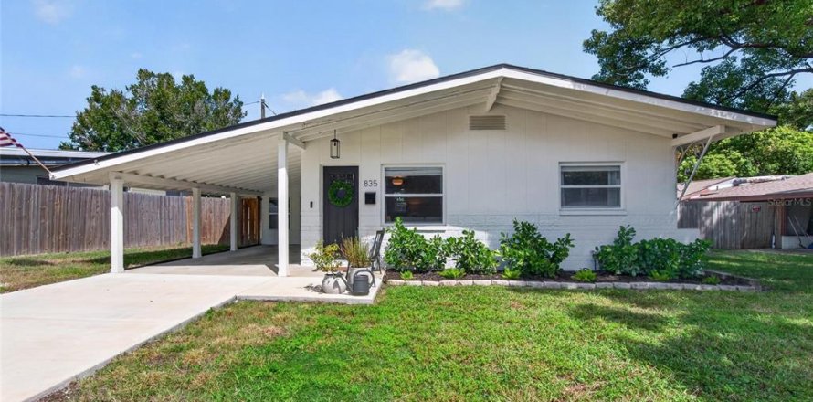 Villa ou maison à Saint Petersburg, Floride 2 chambres, 81.94 m2 № 2399037