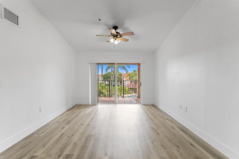 Condominio en venta en Miramar, Florida, 2 dormitorios, 89.74 m2 № 2175414 - foto 15