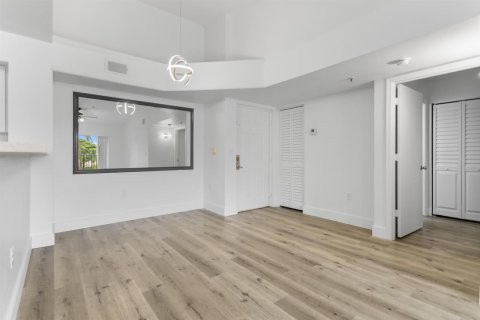 Condominio en venta en Miramar, Florida, 2 dormitorios, 89.74 m2 № 2175414 - foto 11