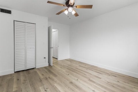 Condominio en venta en Miramar, Florida, 2 dormitorios, 89.74 m2 № 2175414 - foto 28
