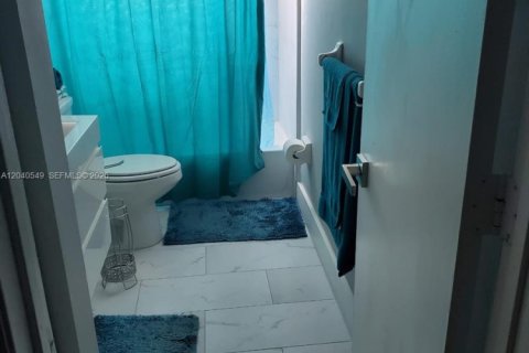 Apartment in Miami, Florida 1 bedroom, 85.66 sq.m. № 2087280 - photo 4