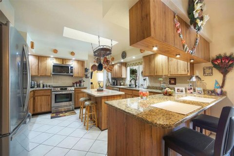 Villa ou maison à vendre à Cape Coral, Floride: 4 chambres, 176.51 m2 № 2339124 - photo 12