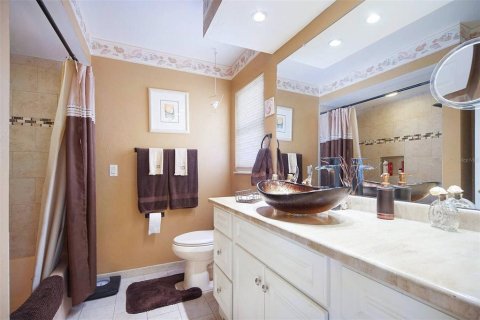 Villa ou maison à vendre à Cape Coral, Floride: 4 chambres, 176.51 m2 № 2339124 - photo 17