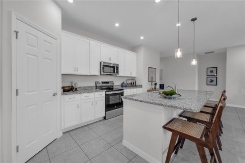 Casa en venta en Leesburg, Florida, 4 dormitorios, 170.85 m2 № 1833509 - foto 7
