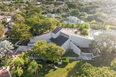 Condominio en venta en Miami, Florida, 3 dormitorios, 137.5 m2 № 2041184 - foto 29