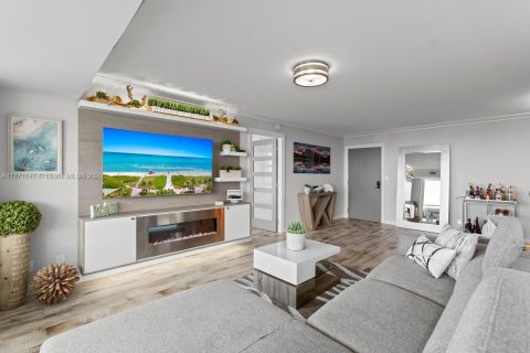 Copropriété à vendre à Fort Lauderdale, Floride: 2 chambres, 102.19 m2 № 1927934 - photo 17