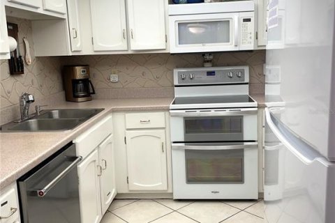 Copropriété à vendre à New Smyrna Beach, Floride: 2 chambres, 87.7 m2 № 1582222 - photo 14