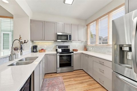 Touwnhouse à vendre à Longboat Key, Floride: 2 chambres, 133.78 m2 № 2380438 - photo 21