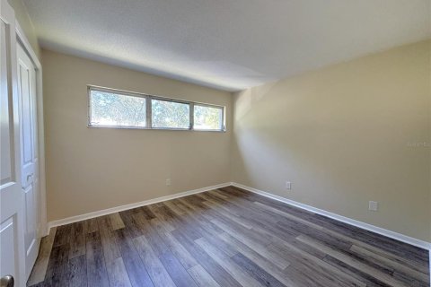 Condominio en alquiler en Inverness, Florida, 2 dormitorios, 90.12 m2 № 2207921 - foto 14