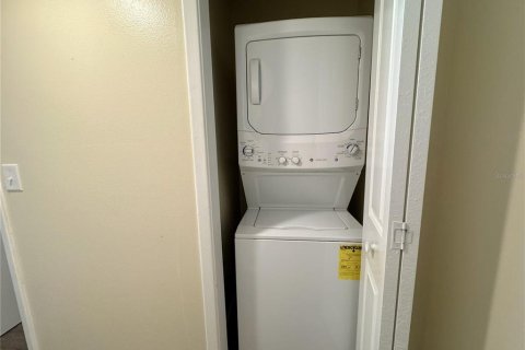 Condominio en alquiler en Inverness, Florida, 2 dormitorios, 90.12 m2 № 2207921 - foto 12
