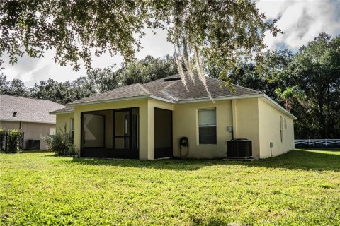 Villa ou maison à vendre à Auburndale, Floride: 4 chambres, 139.73 m2 № 2436751 - photo 10