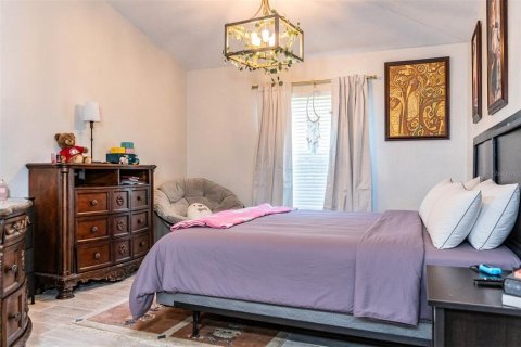 Villa ou maison à vendre à Auburndale, Floride: 4 chambres, 139.73 m2 № 2436751 - photo 12