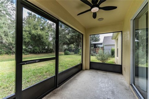 Villa ou maison à vendre à Auburndale, Floride: 4 chambres, 139.73 m2 № 2436751 - photo 9