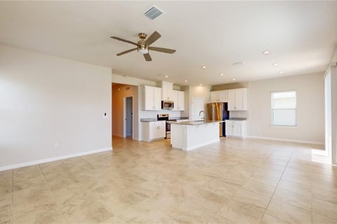 House in Parrish, Florida 5 bedrooms, 219.44 sq.m. № 1822424 - photo 4