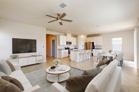 House in Parrish, Florida 5 bedrooms, 219.44 sq.m. № 1822424 - photo 5