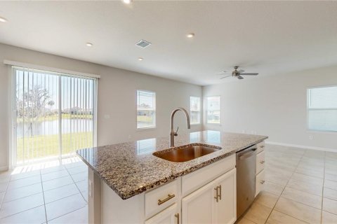 House in Parrish, Florida 5 bedrooms, 219.44 sq.m. № 1822424 - photo 10