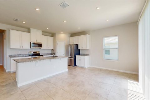 House in Parrish, Florida 5 bedrooms, 219.44 sq.m. № 1822424 - photo 8