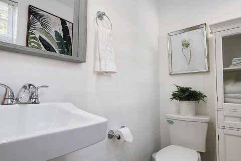 Villa ou maison à louer à West Palm Beach, Floride: 2 chambres, 130.62 m2 № 2253131 - photo 13