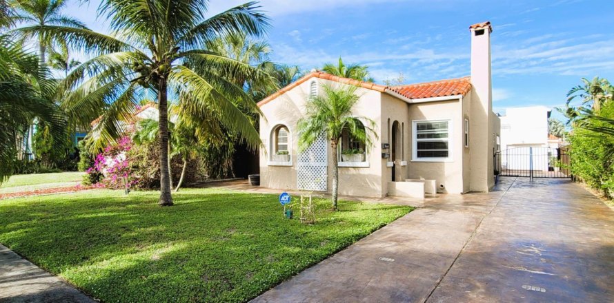 Villa ou maison à West Palm Beach, Floride 2 chambres, 130.62 m2 № 2253131