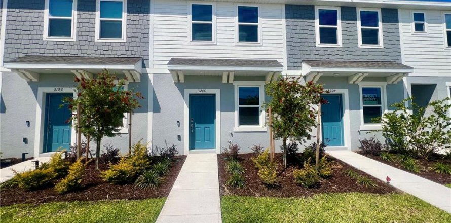 Townhouse in Kissimmee, Florida 2 bedrooms, 118.45 sq.m. № 2267265